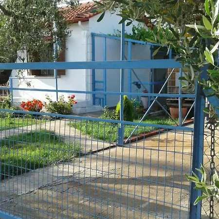 Apartamenti Y Mora 公寓